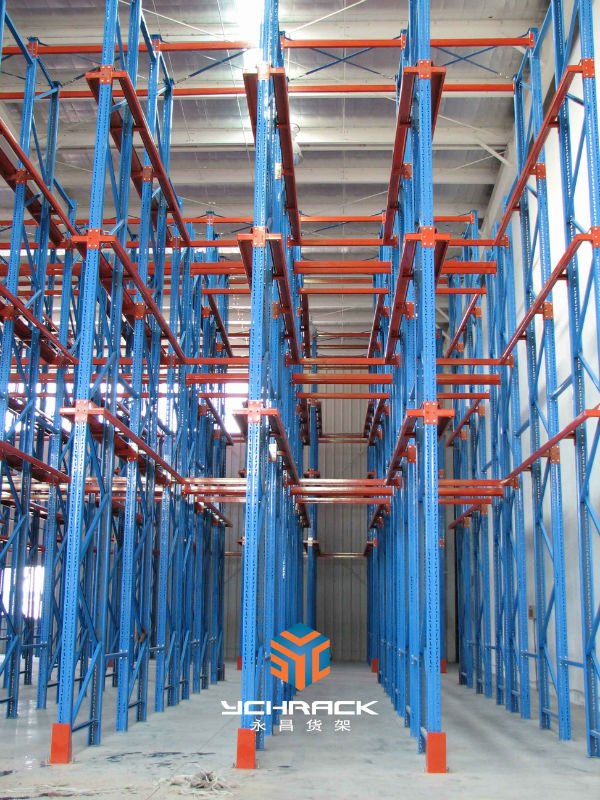 Heavy Duty Warehouse Steel Storage Customized Size Drive In Rack